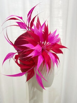 Firework Toque in red